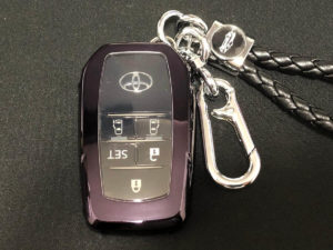 トヨタ シエンタのかっこいいスマートキーケースレビュー